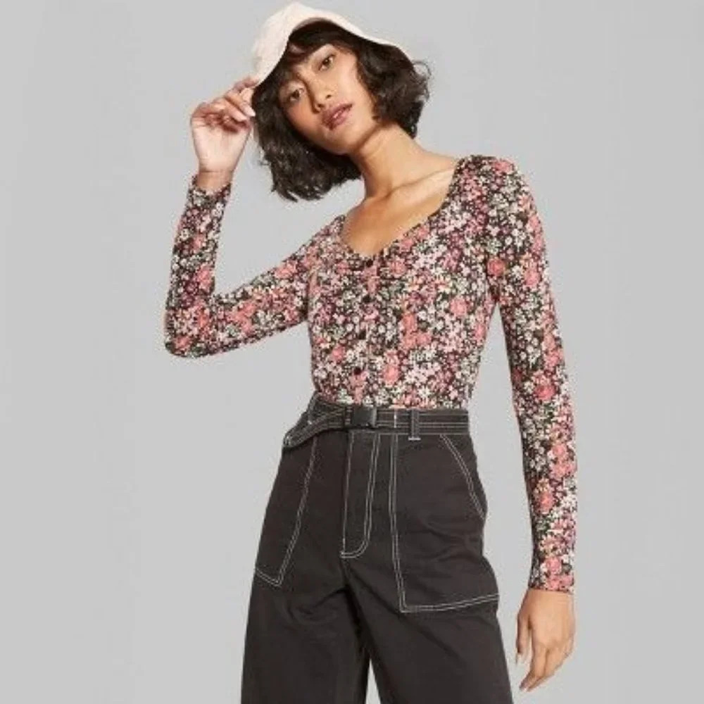WILD Fable Floral Button Front Peplum Top‎